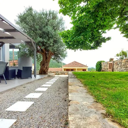 Calma Estate فيلة
