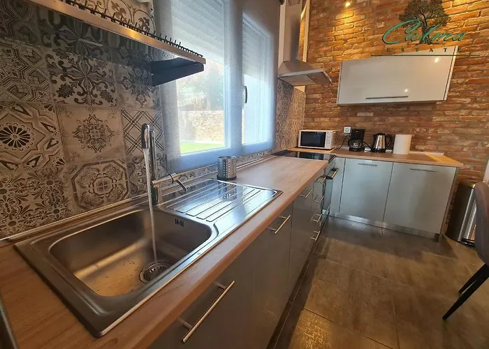 Calma Estate * Elevtheraí